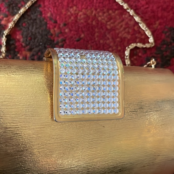 Vintage Gold Clutch Box Purse from Nordstrom - Picture 4 of 13